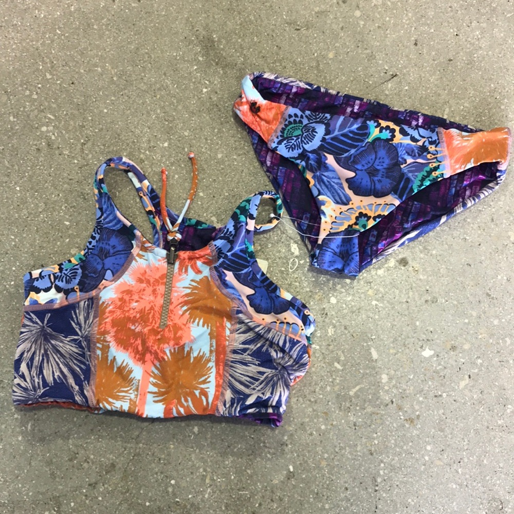 NWT Maaji Girls' Bikini Swimsuit Set (E5)